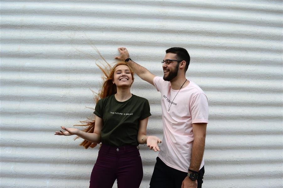 Holdningskorrigerende tøj: Få den rette kropsholdning og se fantastisk ud!