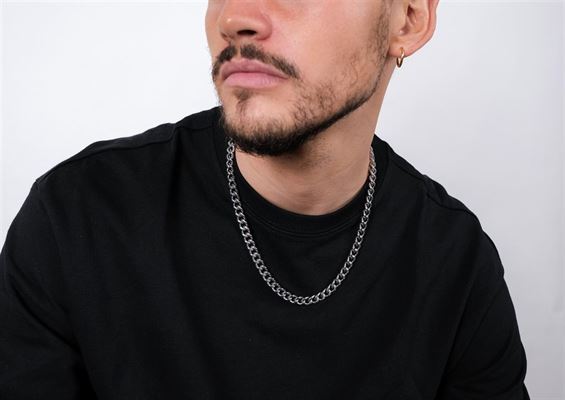 Halskæder – fra enkle smykker til statement-accessories